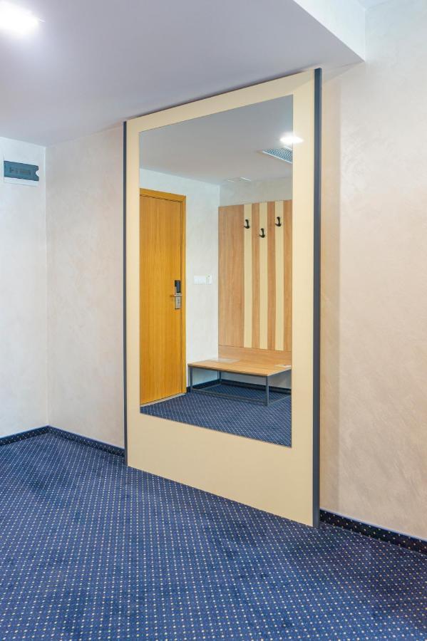Хотел Ариел / Hotel Ariel Mizara Exteriér fotografie